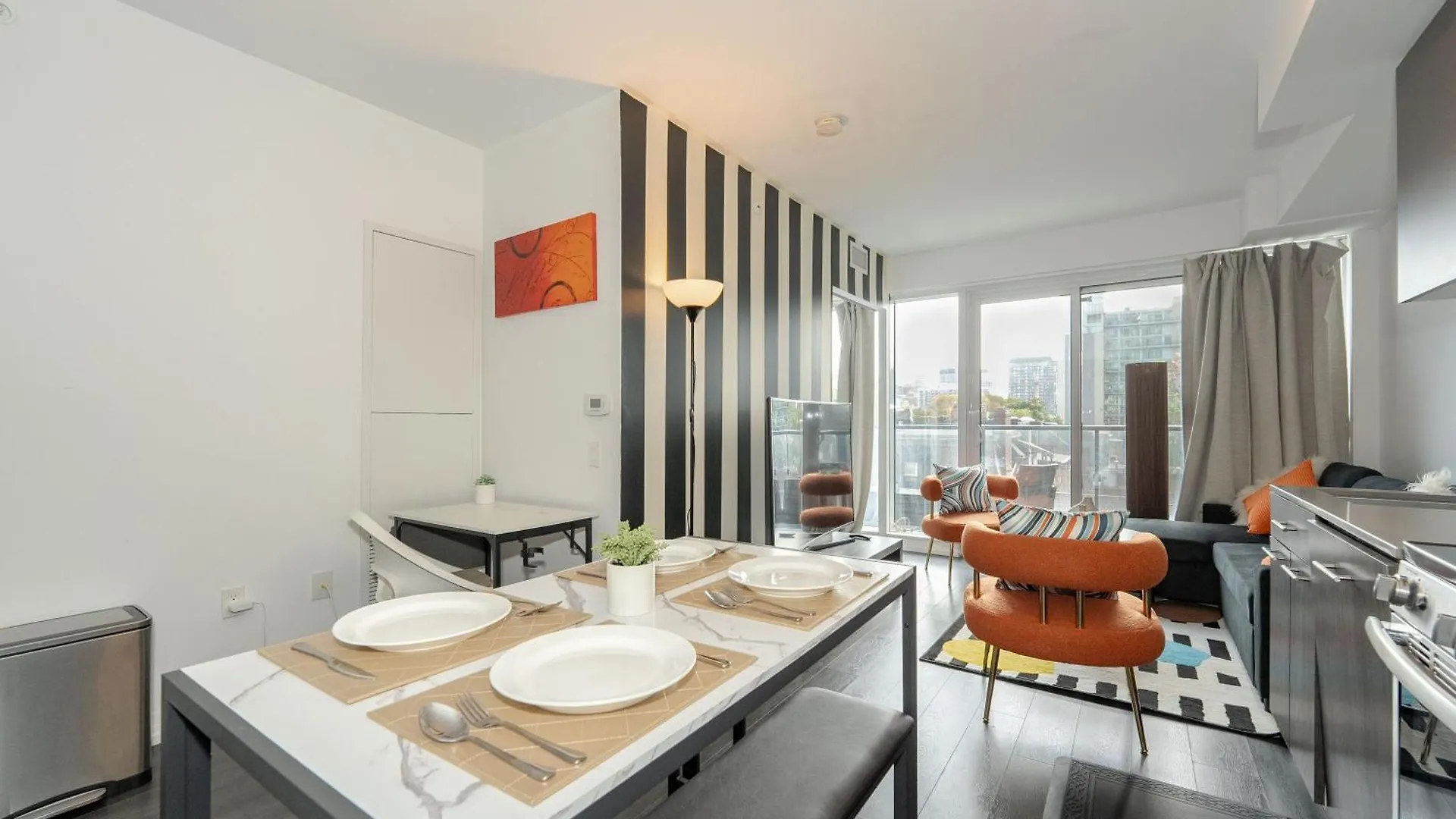 Bricksnbucks-Jarvis St Apartment Toronto